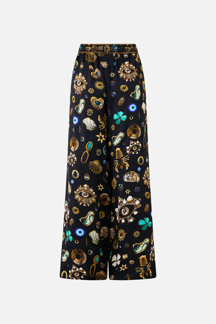 STRAIGHT LEG PANTS IN AMULETS AND ALCHEMY