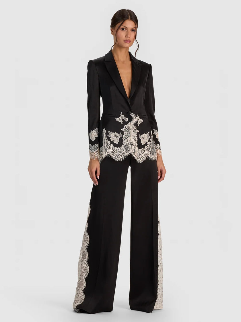 BREANN LACE FITTED BLAZER