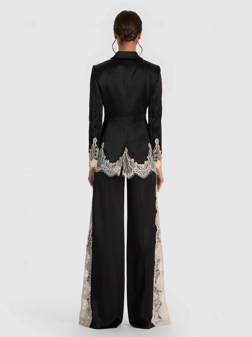 BREANN LACE FITTED BLAZER