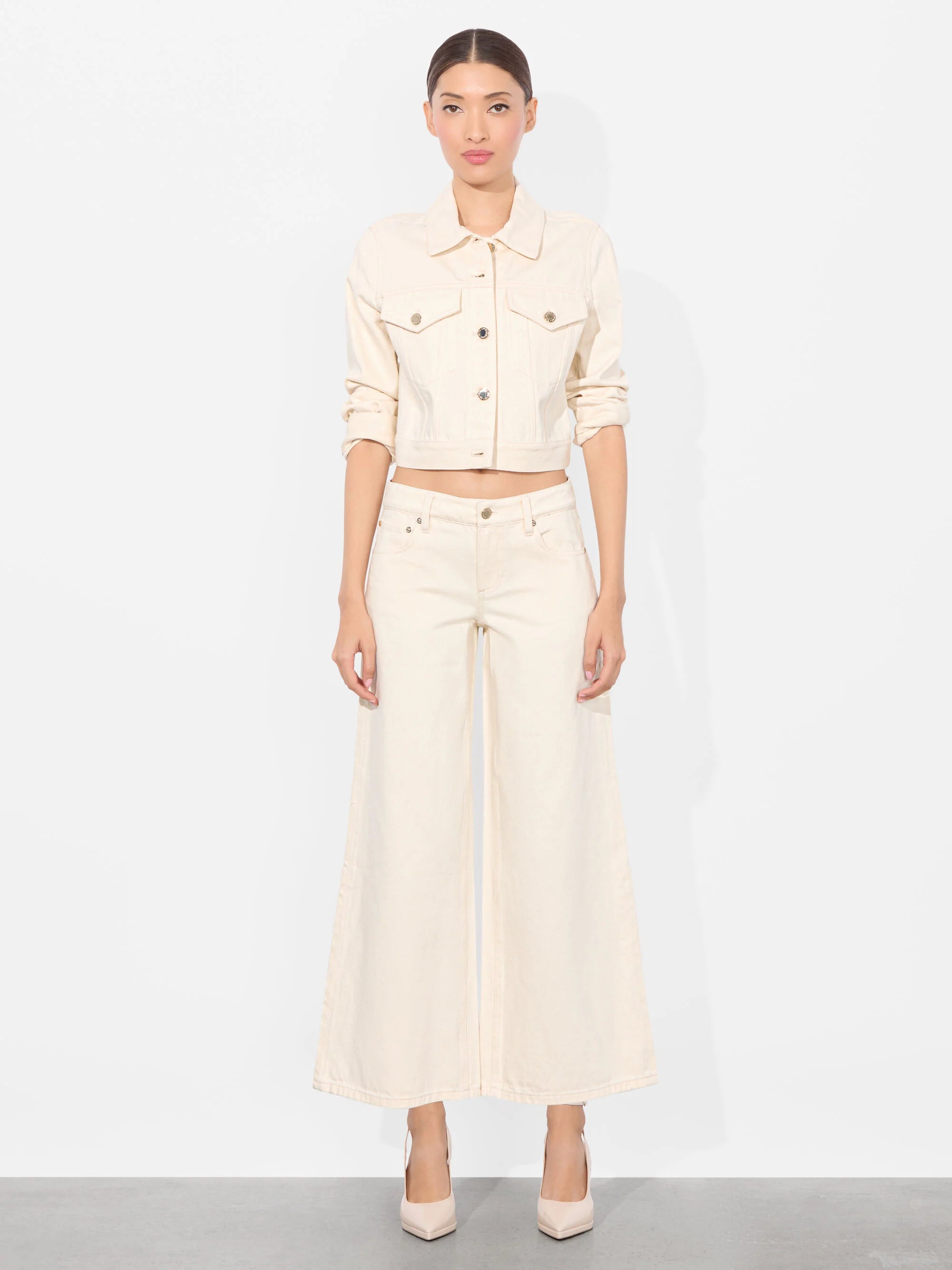 AMAZING CROPPED JEAN