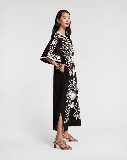 CHARMING CAFTAN MAXI IN BLACK PEACOCK