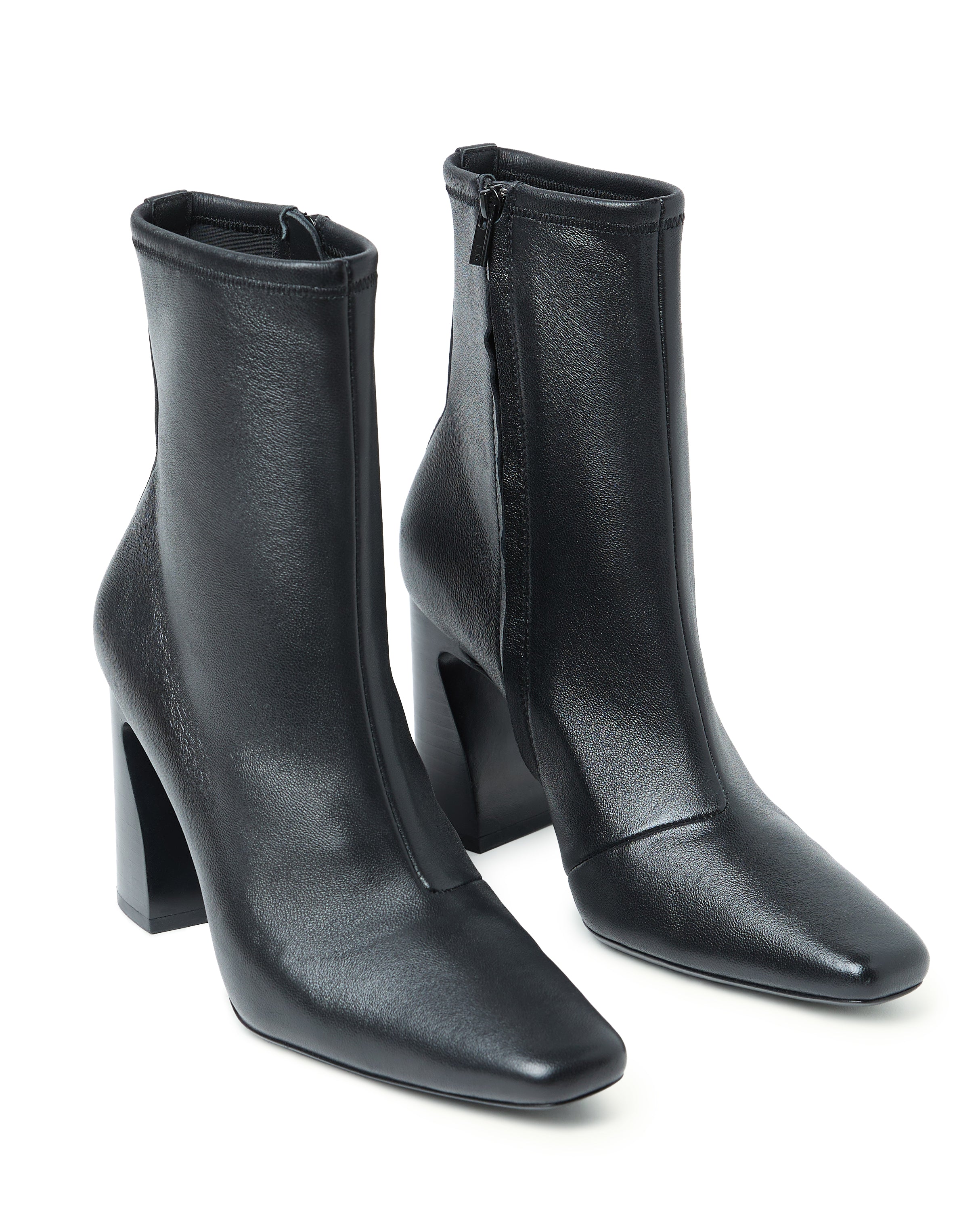 CHLOE LEATHER ANKLE BOOT