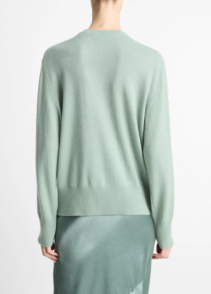 CASHMERE CREWNECK SWEATER IN PISTACHIO