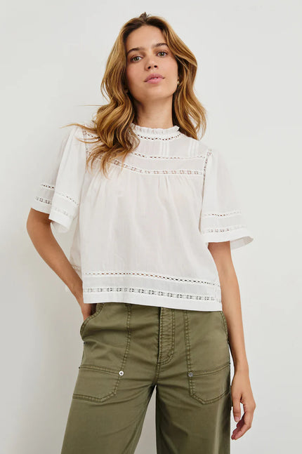 DAISY TOP