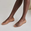 WOVEN JELLY FLAT