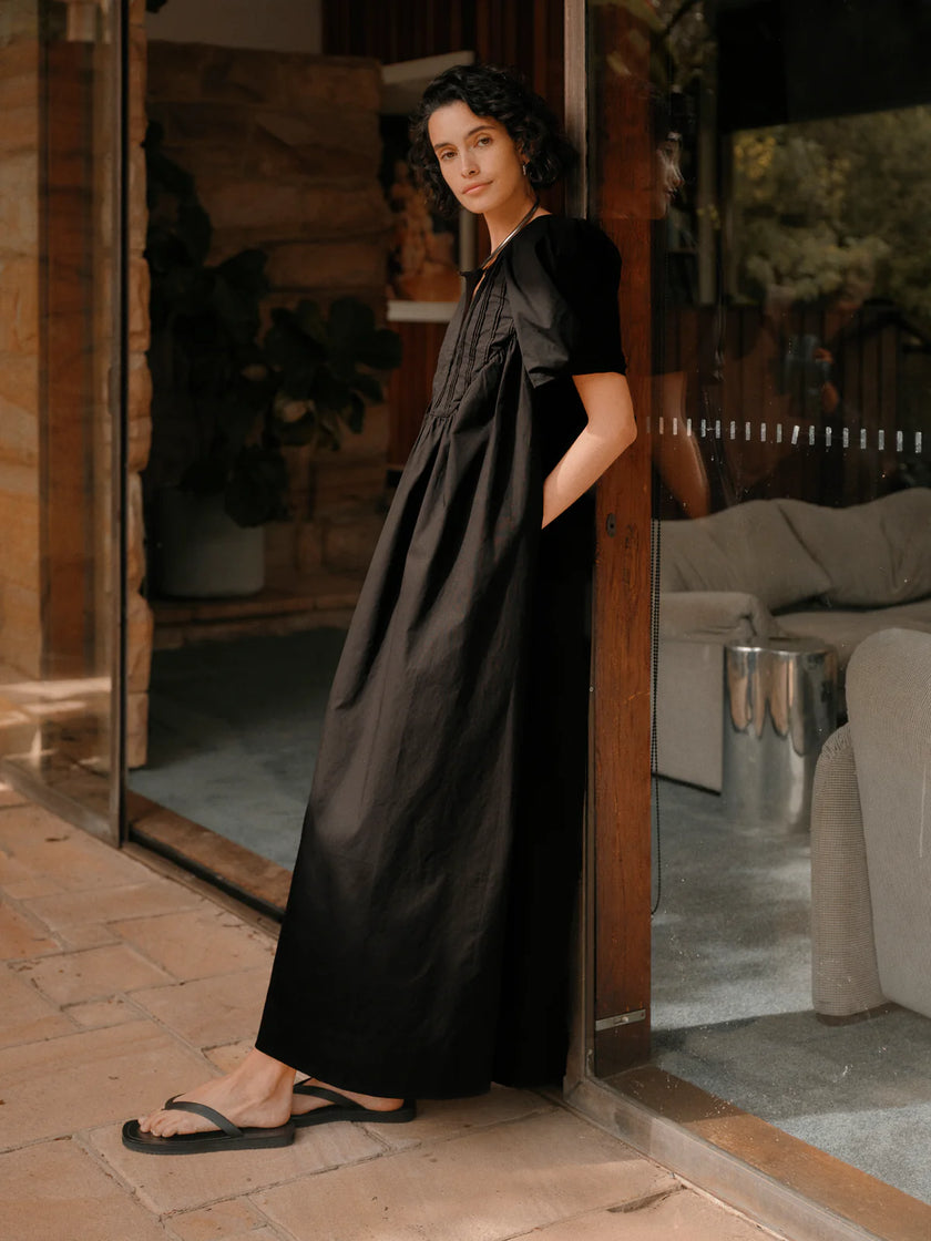 RAVEN DRESS IN BLACK POPLIN