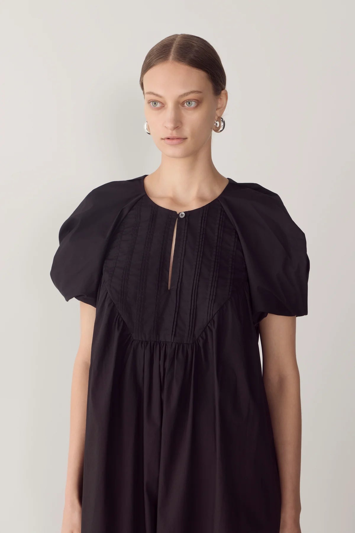RAVEN DRESS IN BLACK POPLIN