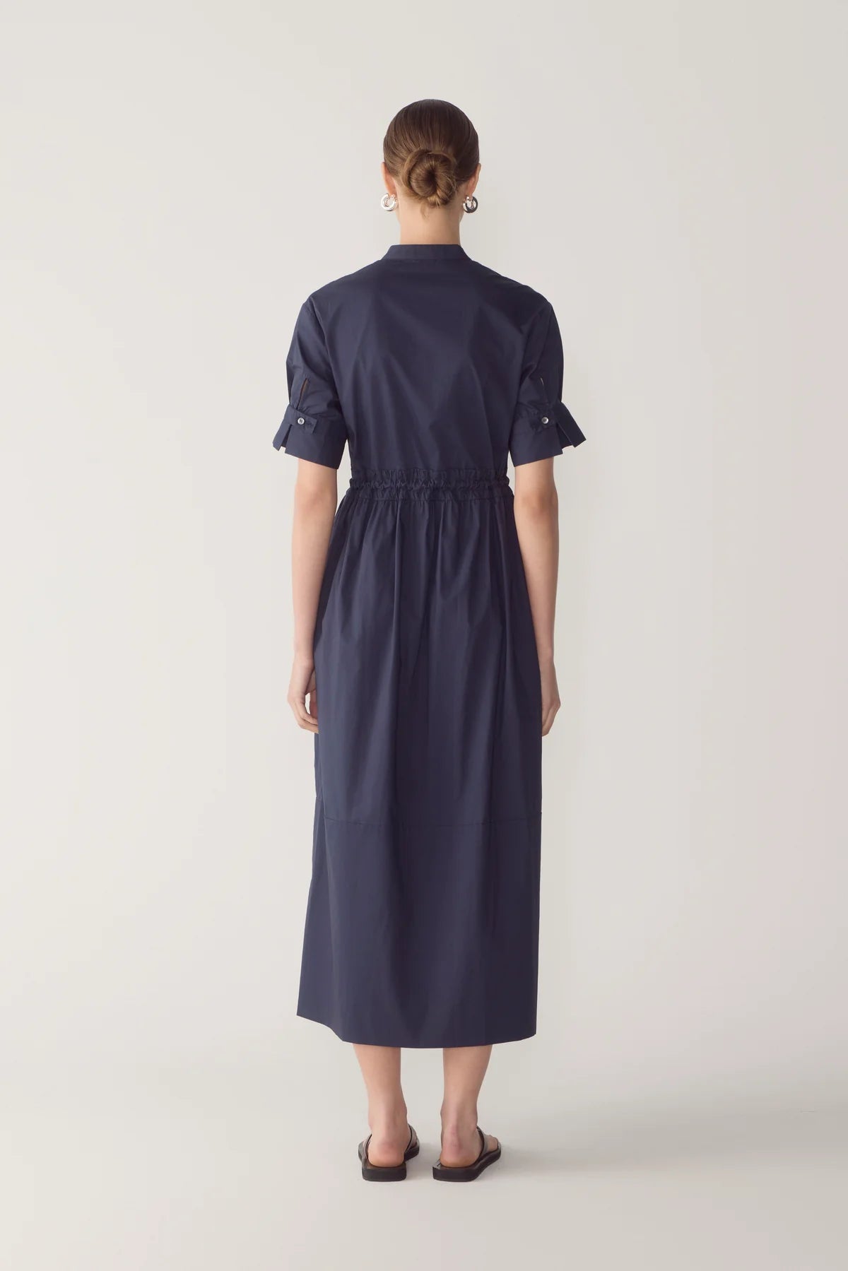 YOLANDA DRESS IN NAVY POPLIN