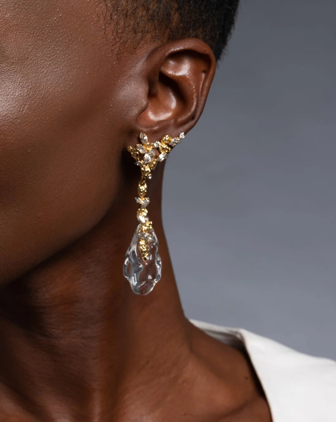 DREAM RAIN POST DROP EARRING