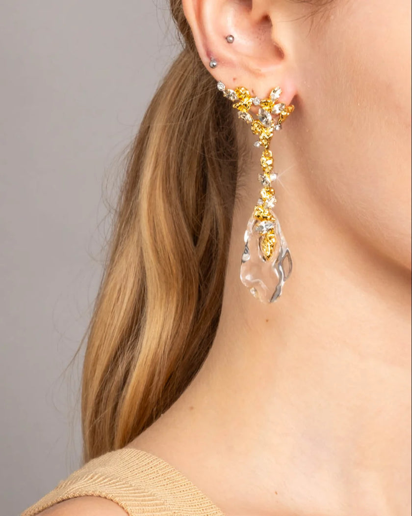 DREAM RAIN POST DROP EARRING