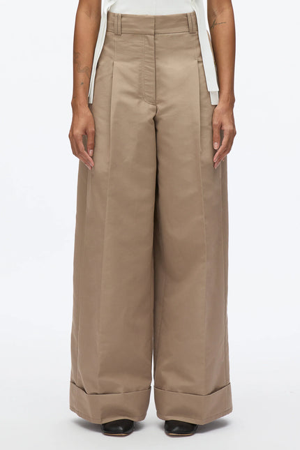 PLEATED WIDE LEG TROUSER