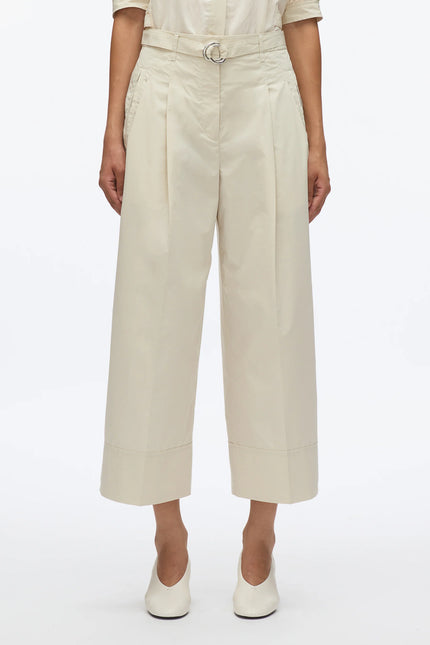 DOUBLE PLEAT WIDE CROPPED PANT