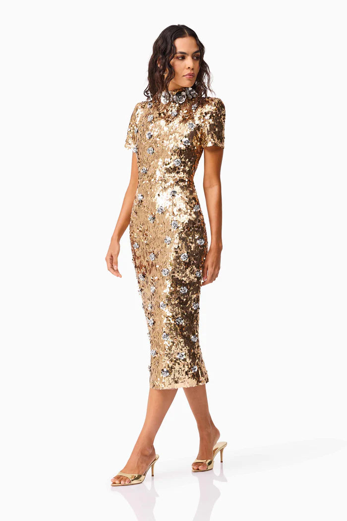 NOELLE SEQUIN SHORT SLEEVE MIDI DRESS IN GOLD