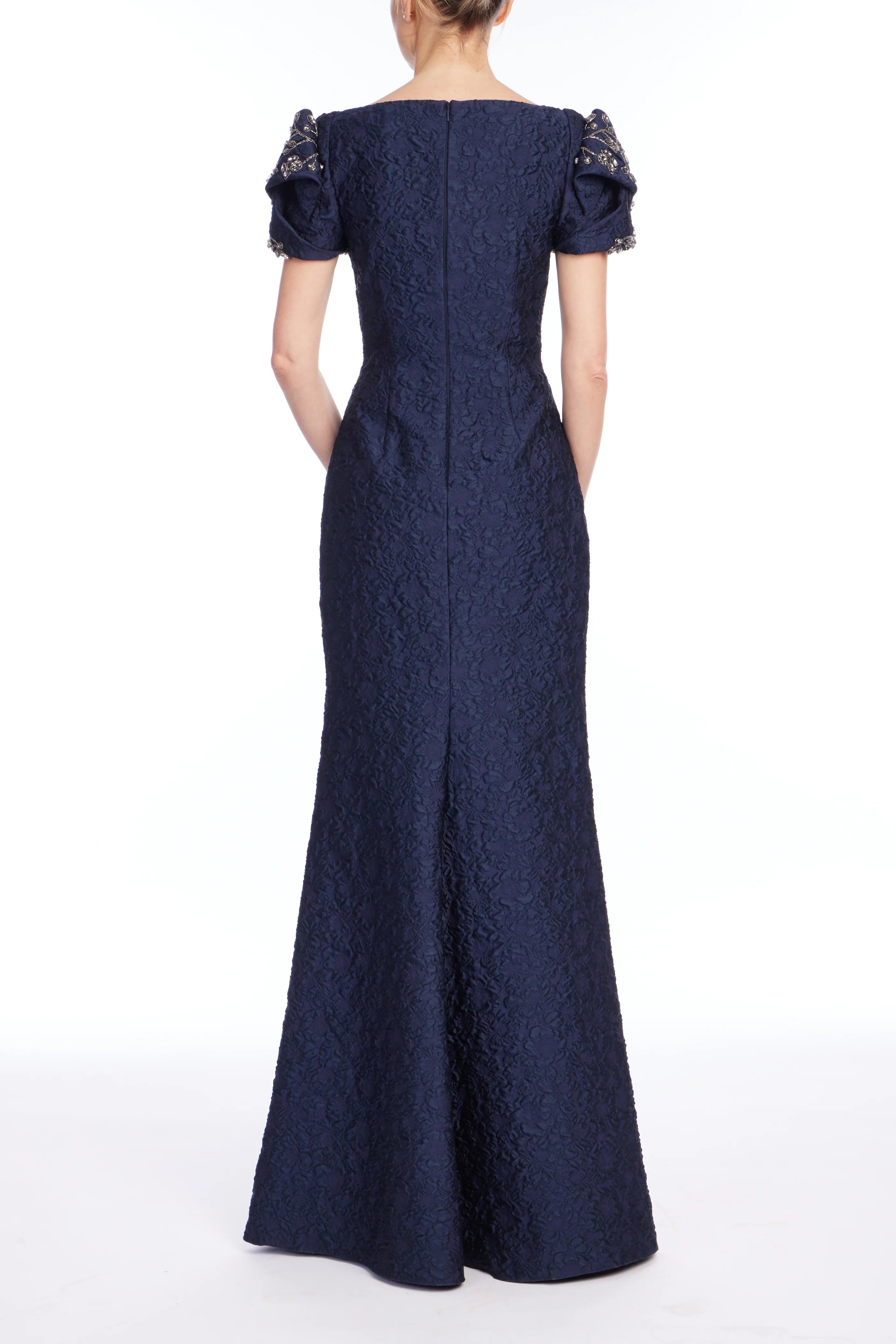 KNOT SLEEVE JACQUARD MERMAID GOWN