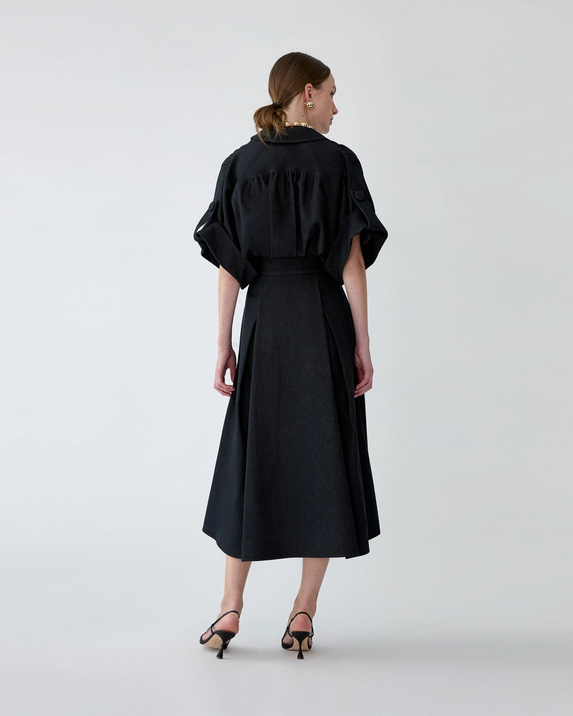 DENIM SHIRT DRESS IN BLACK DENIM