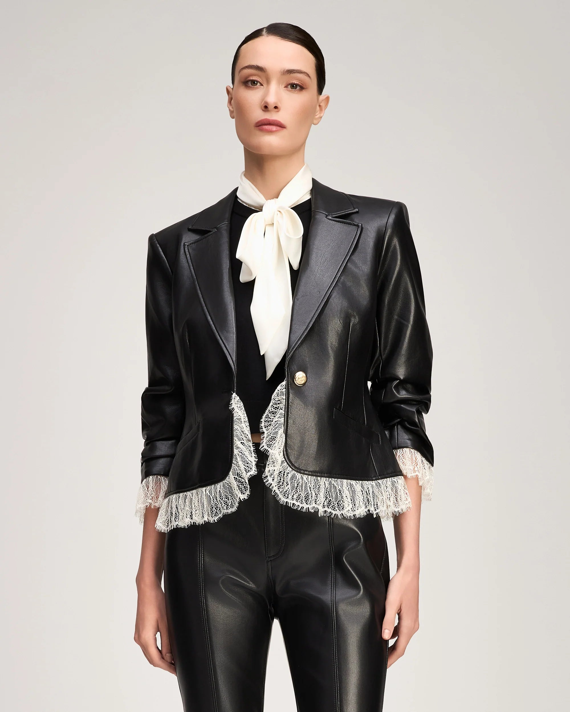VEGAN LEATHER LE PETIT ROXIE BLAZER