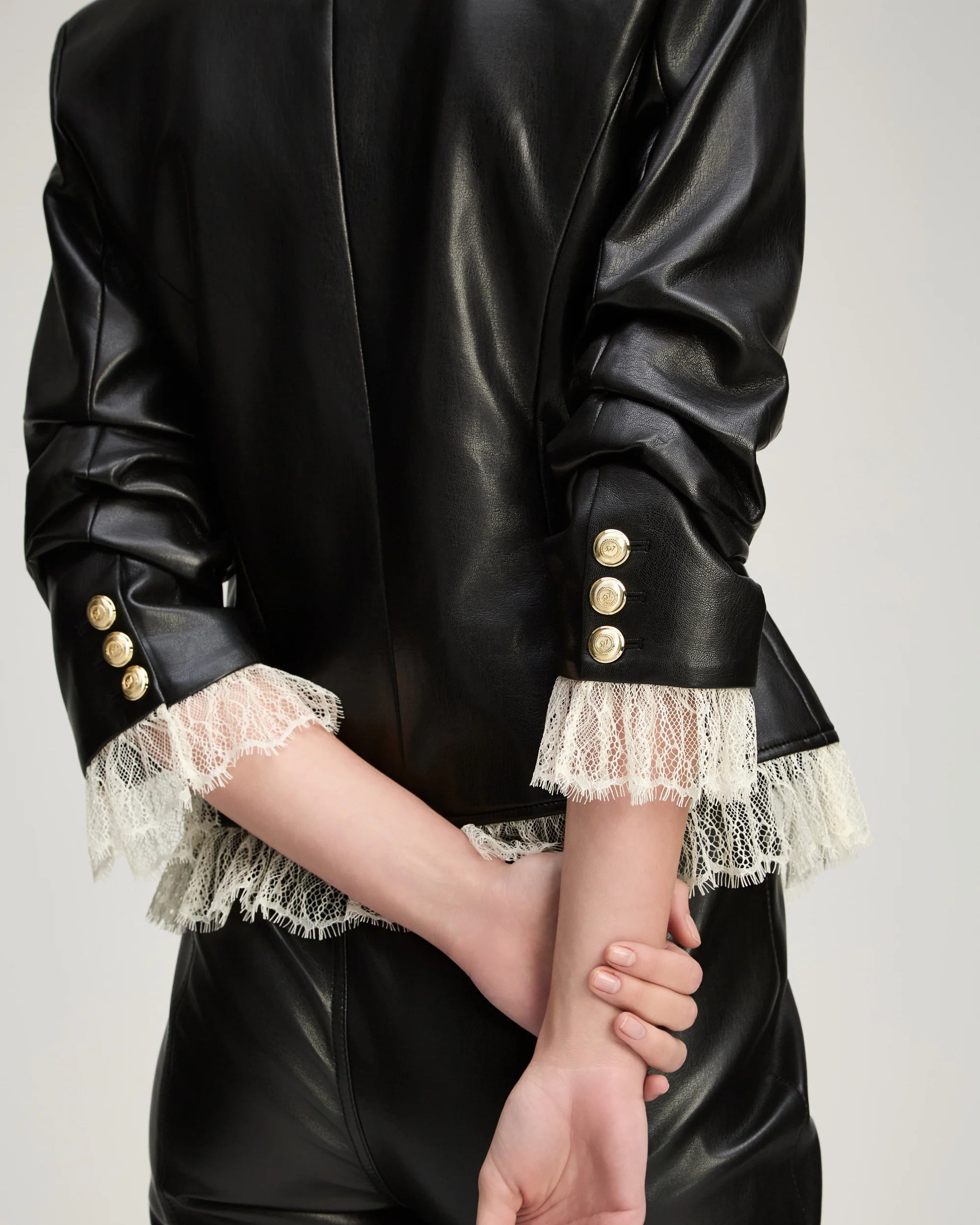 VEGAN LEATHER LE PETIT ROXIE BLAZER