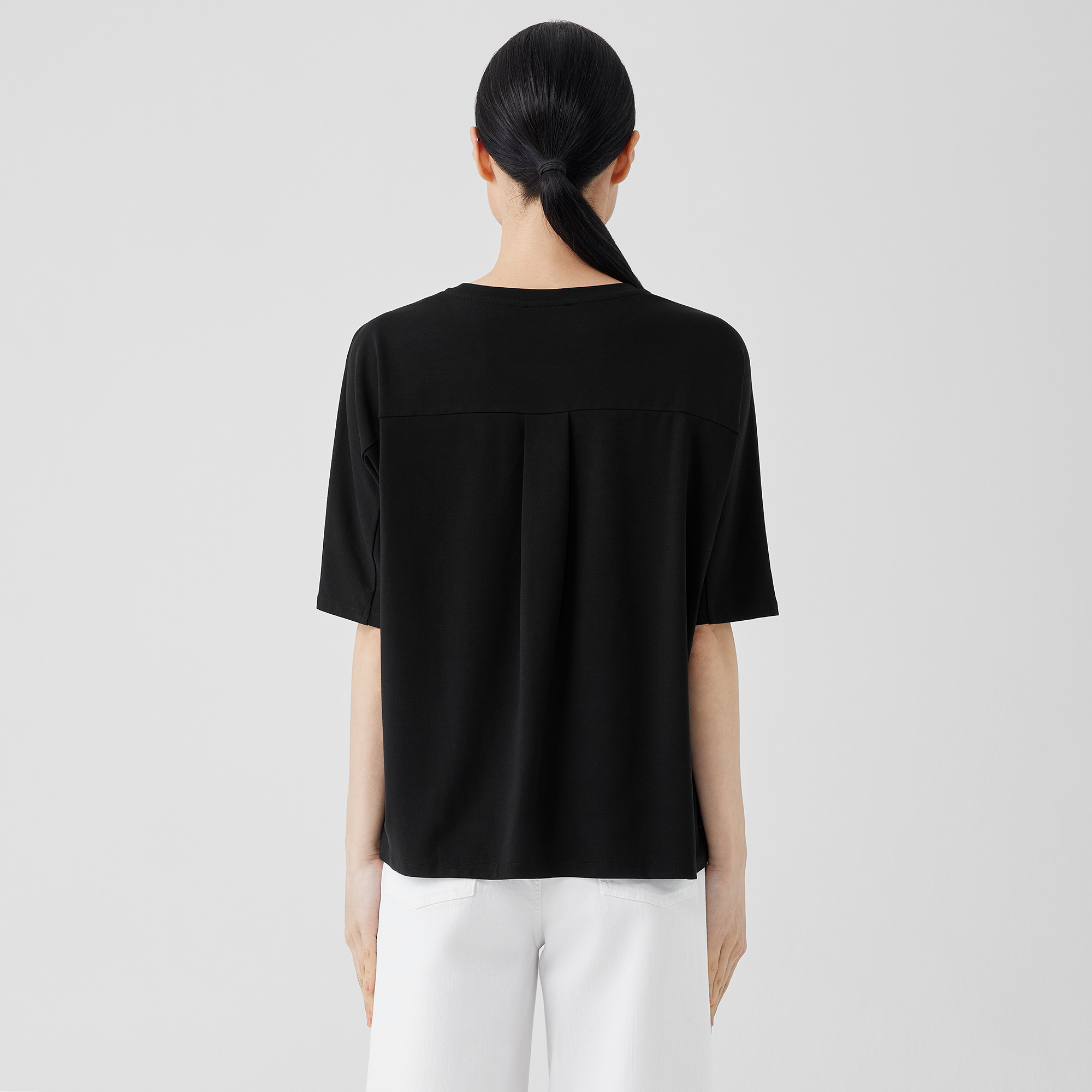 CREW NECK BOXY TEE