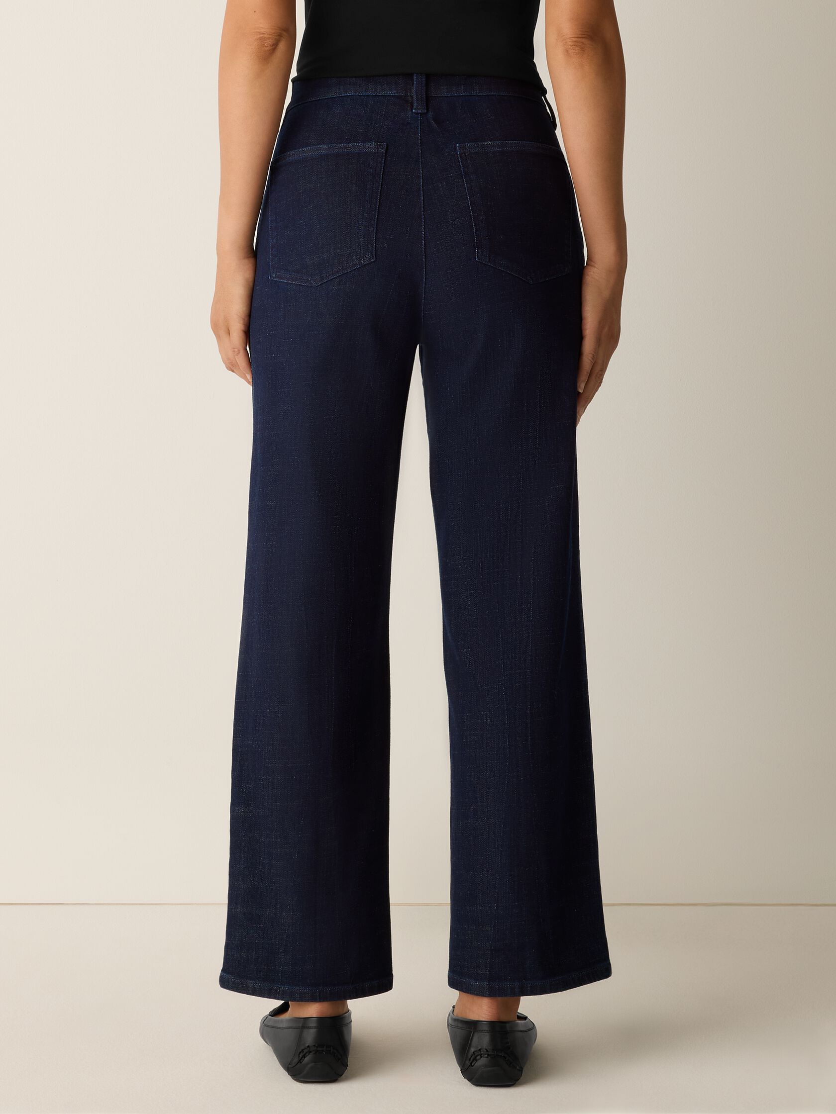 COTTON STRETCH DENIM STRAIGHT JEAN