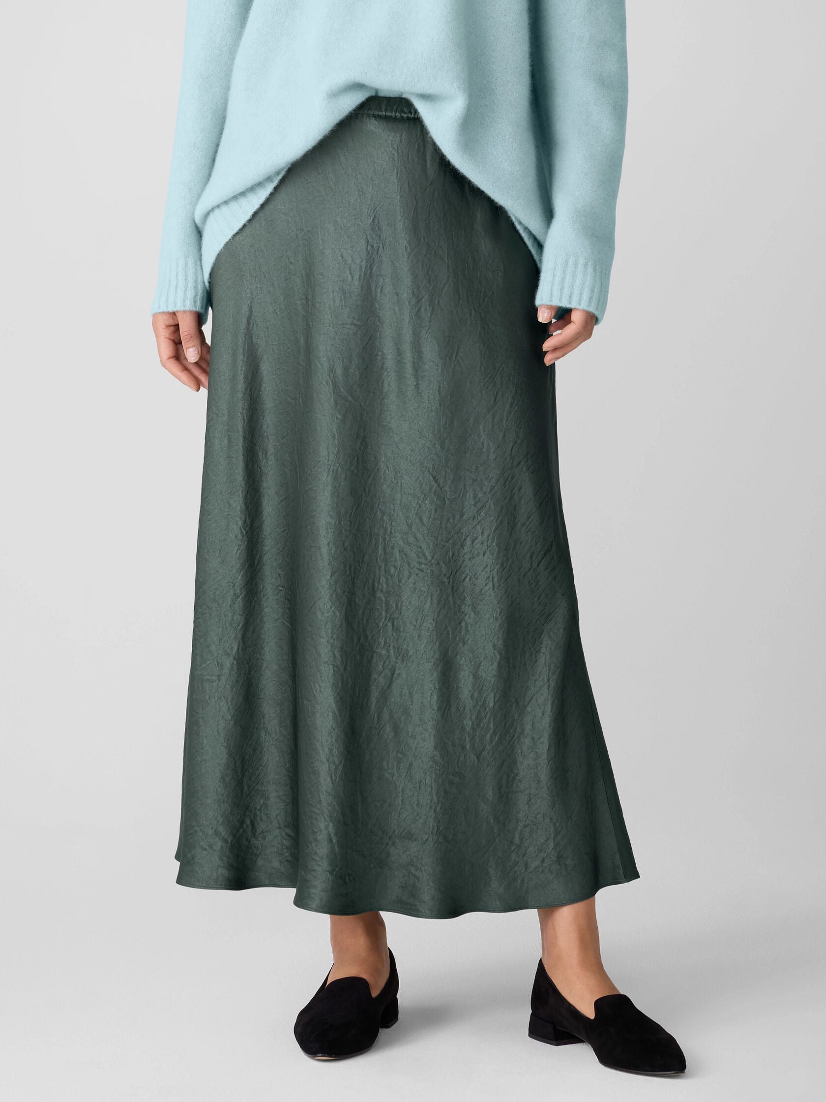 TEXTURED SATIN SLIP SKIRT