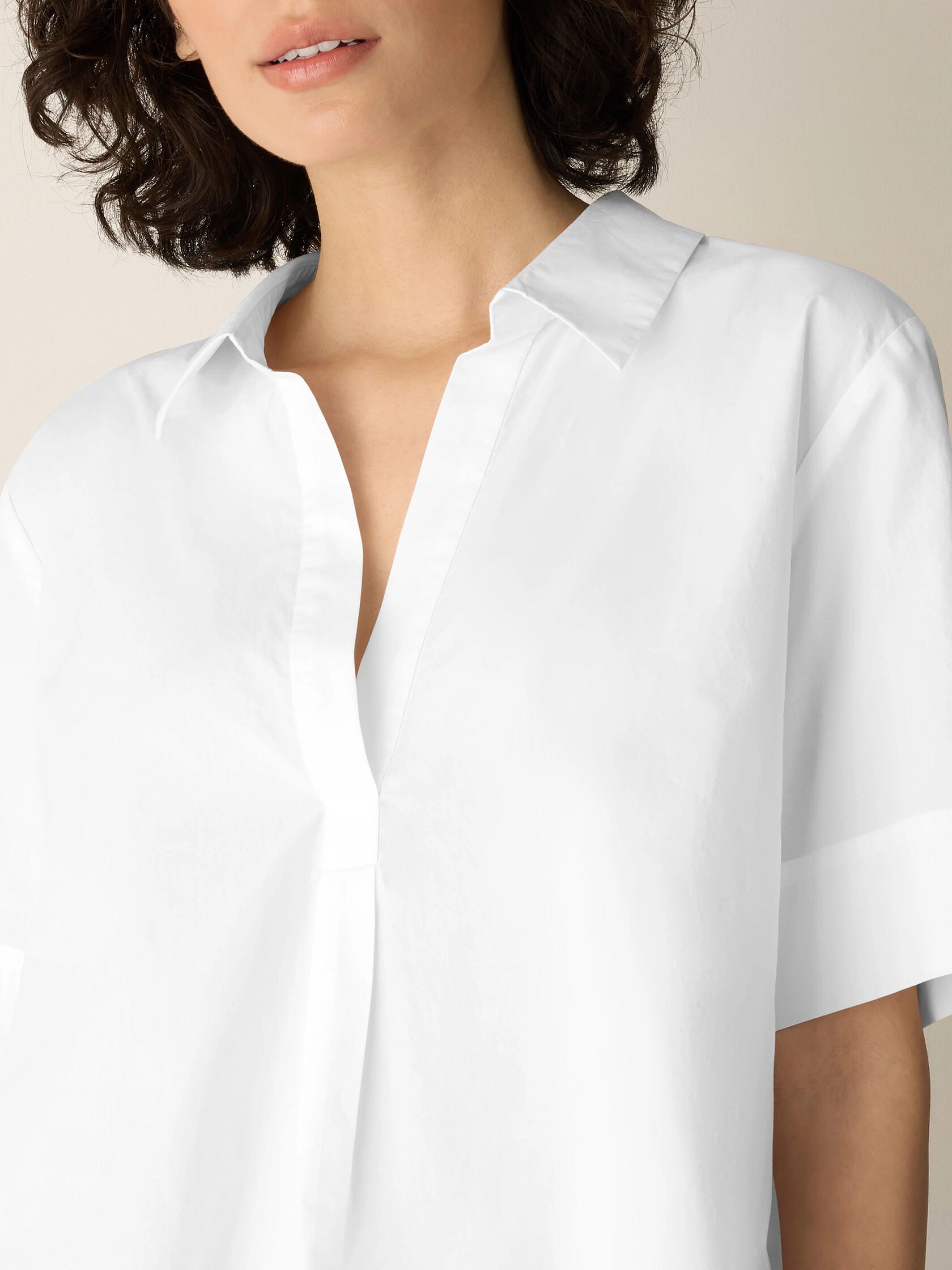 ORGANIC COTTON POPLIN SPLIT NECK TOP
