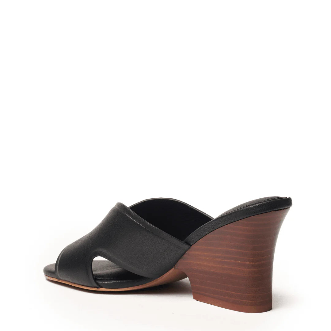 FAYE WEDGE SANDAL
