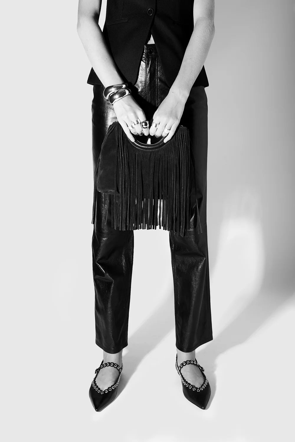 FRINGE HANDHELD CROSSBODY