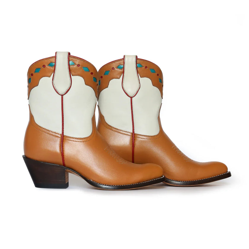 GROCERY STORE WOMENS COWBOY BOOT