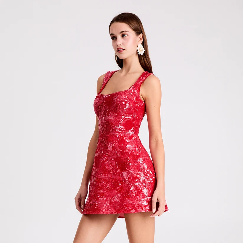 GRETA IN STRAWBERRY