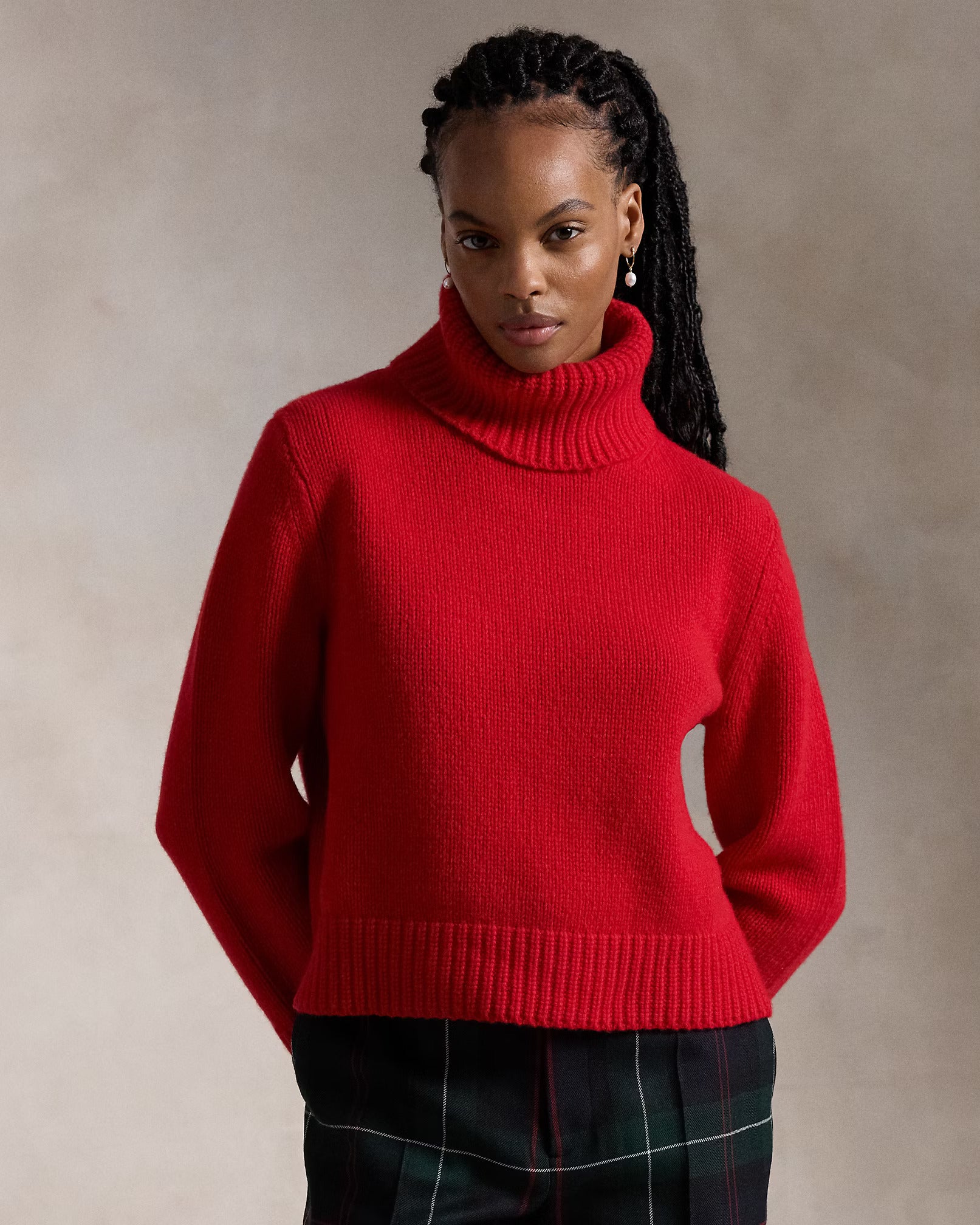 WOOL CASHMERE TURTLENECK SWEATER