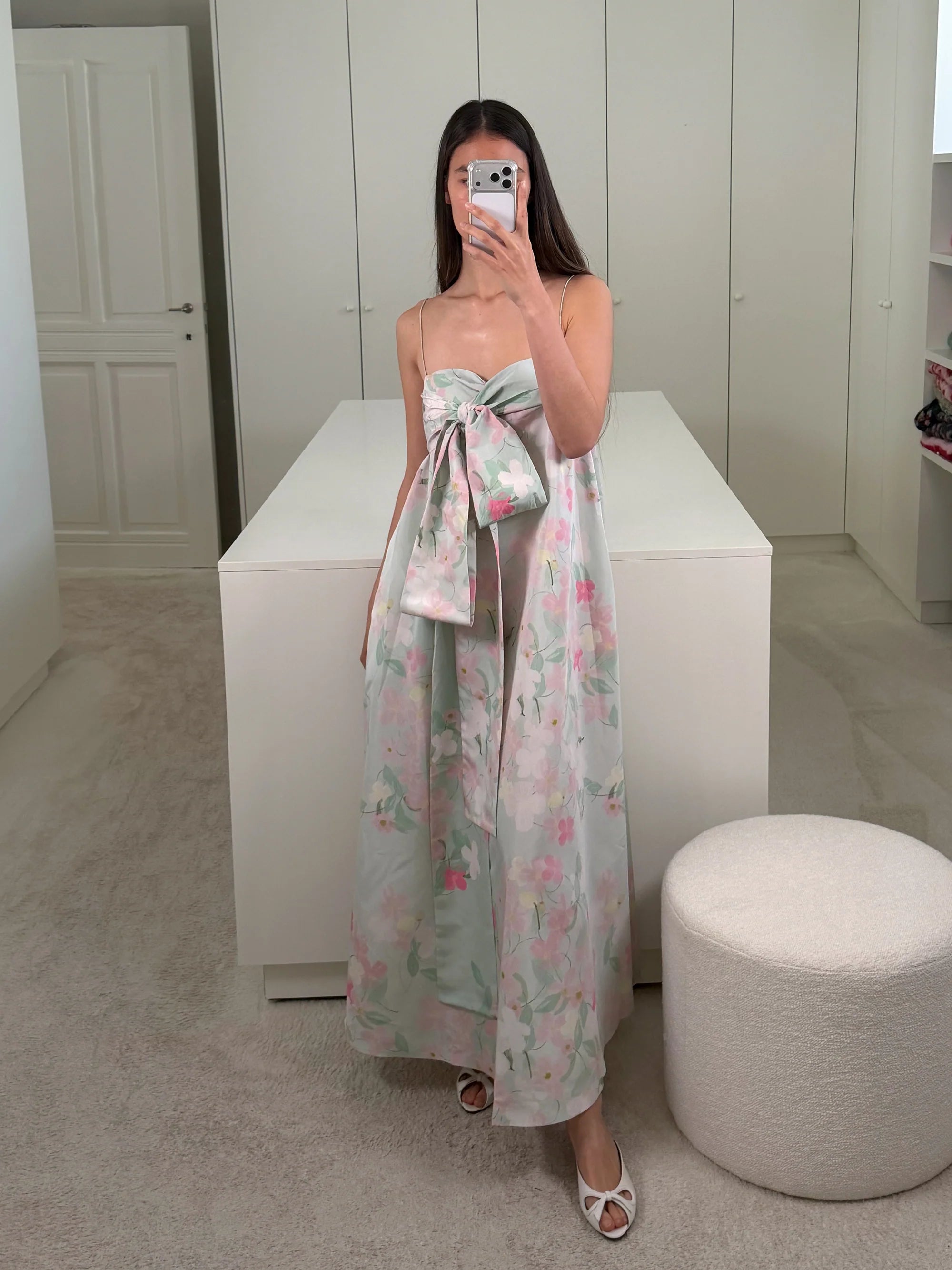 DRESS BAILEY IN CLEMATIS MONTANA