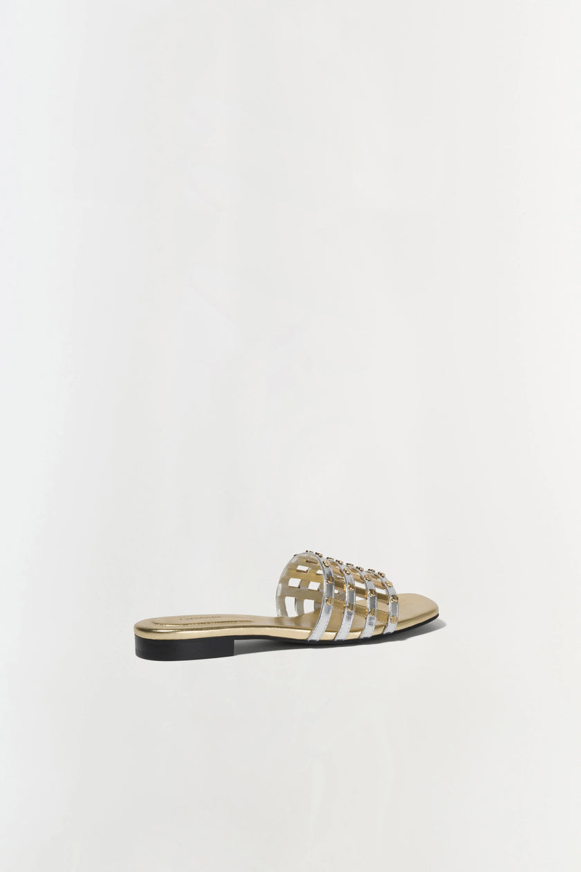 RIVET FLAT SANDAL