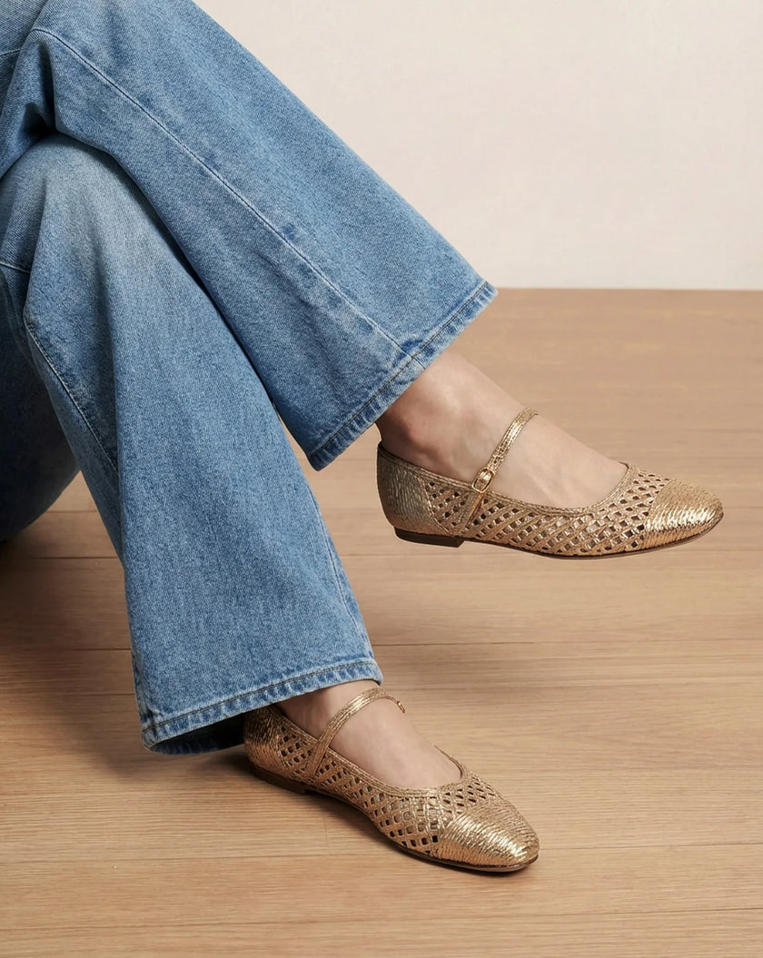 ELLIE RAFFIA FLAT