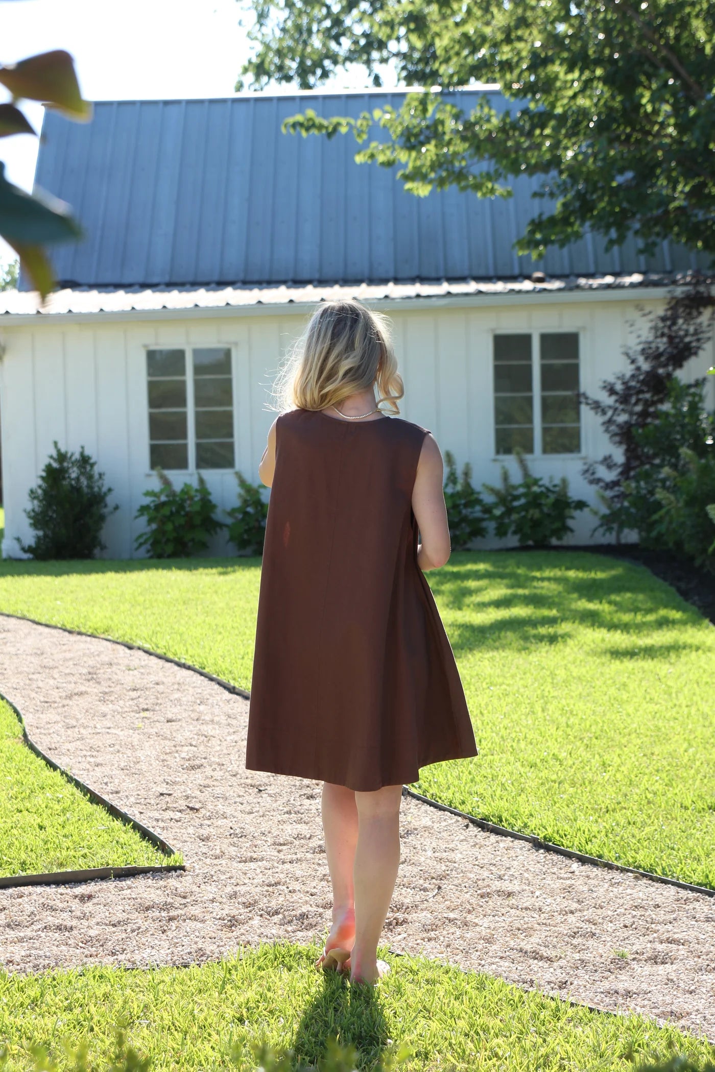 DENIM SCOOP SWING DRESS IN CHOCOLATE