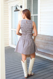 CHECK SMOCK SLEEVELESS DRESS IN BROWN