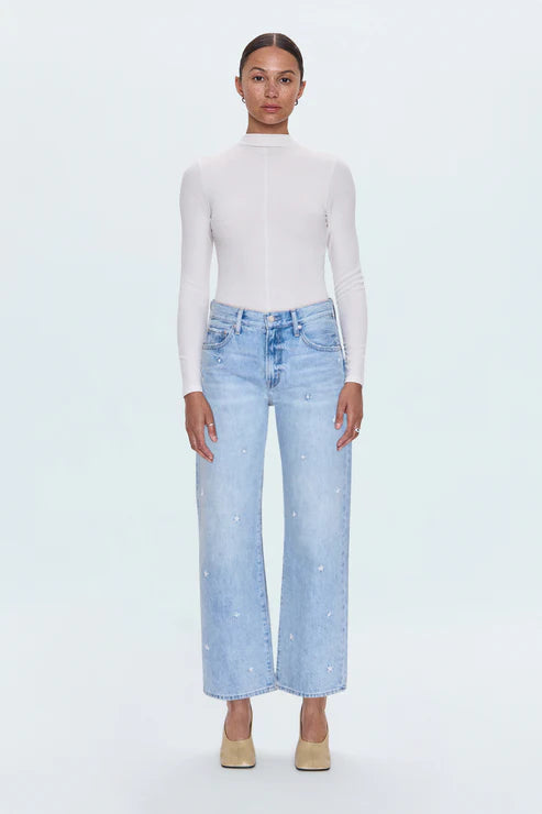 LEXI MID RISE BOWED STRAIGHT JEAN IN STELLAR