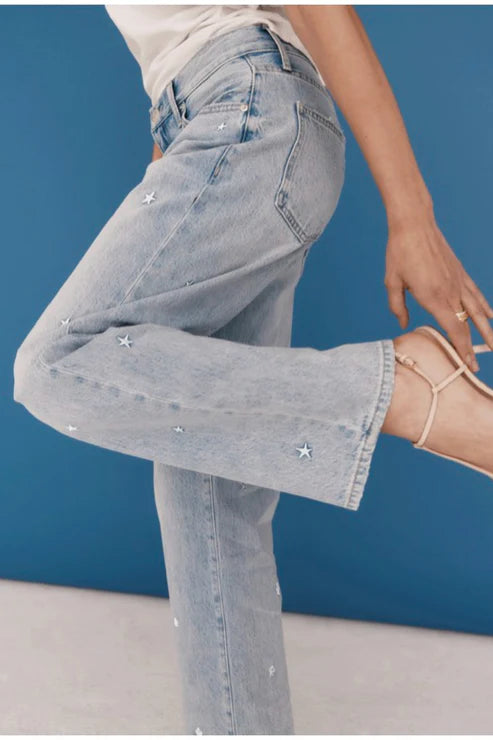 LEXI MID RISE BOWED STRAIGHT JEAN IN STELLAR