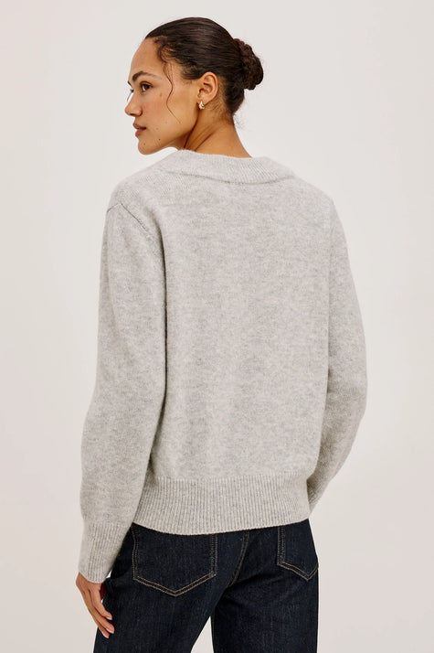 LIDYA SWEATER IN HEATHER GREY