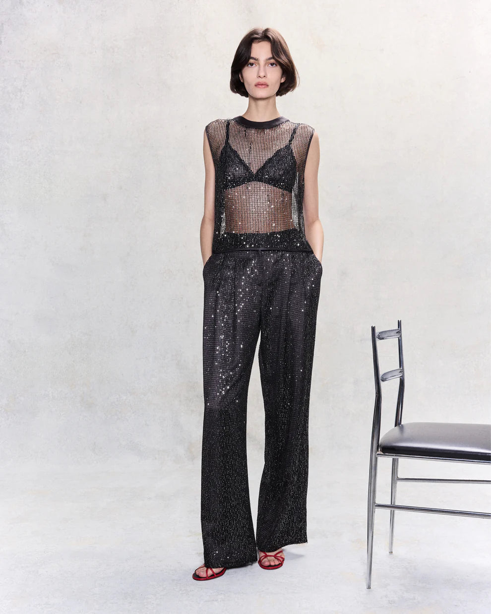 SHORT MUSCLE TANK IN MINI SEQUIN NETTING