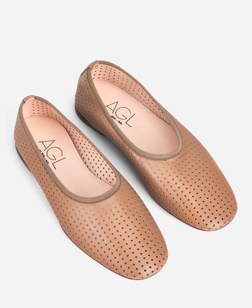 LUCY PERFORATED BALLET FLAT
