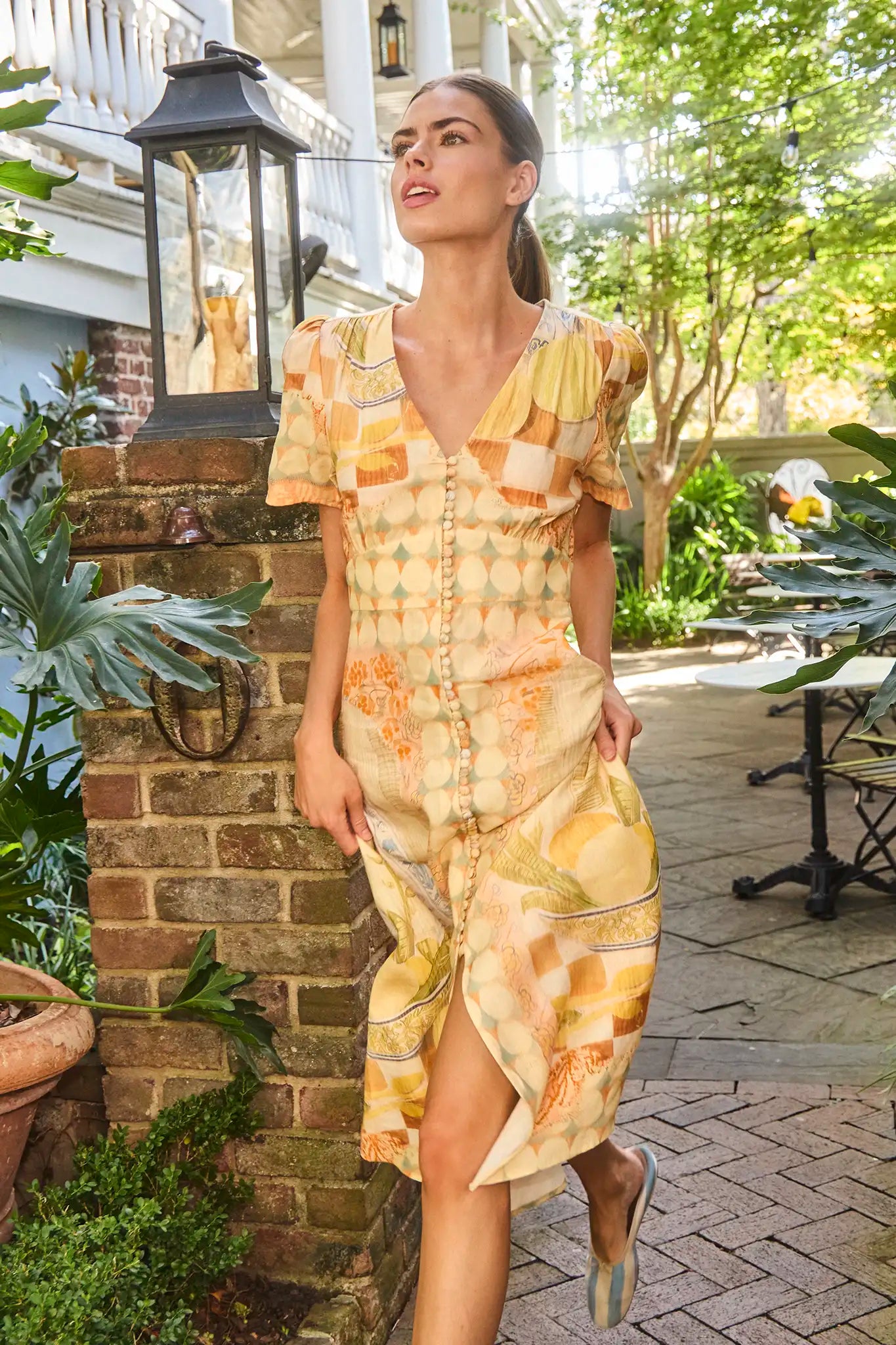 LARSON DRESS IN STILL LIFE SYMPHONY