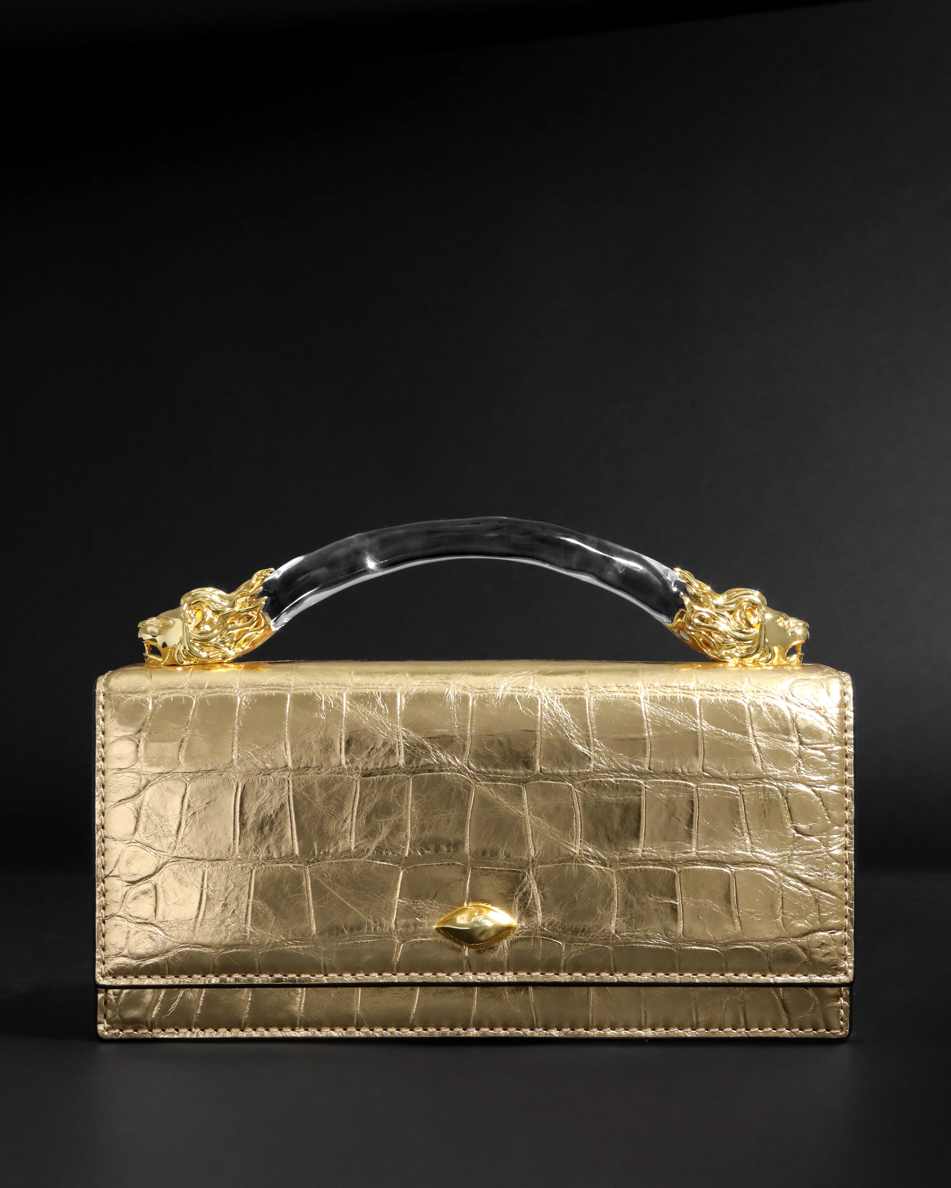 LIONESS TOP HANDLE CLUTCH