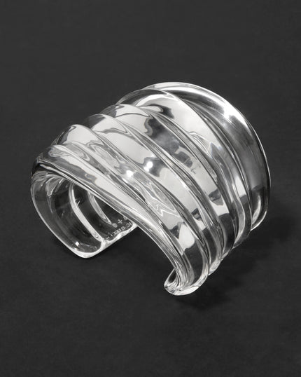 LIQUID LUCITE WIDE RIPPLE CUFF