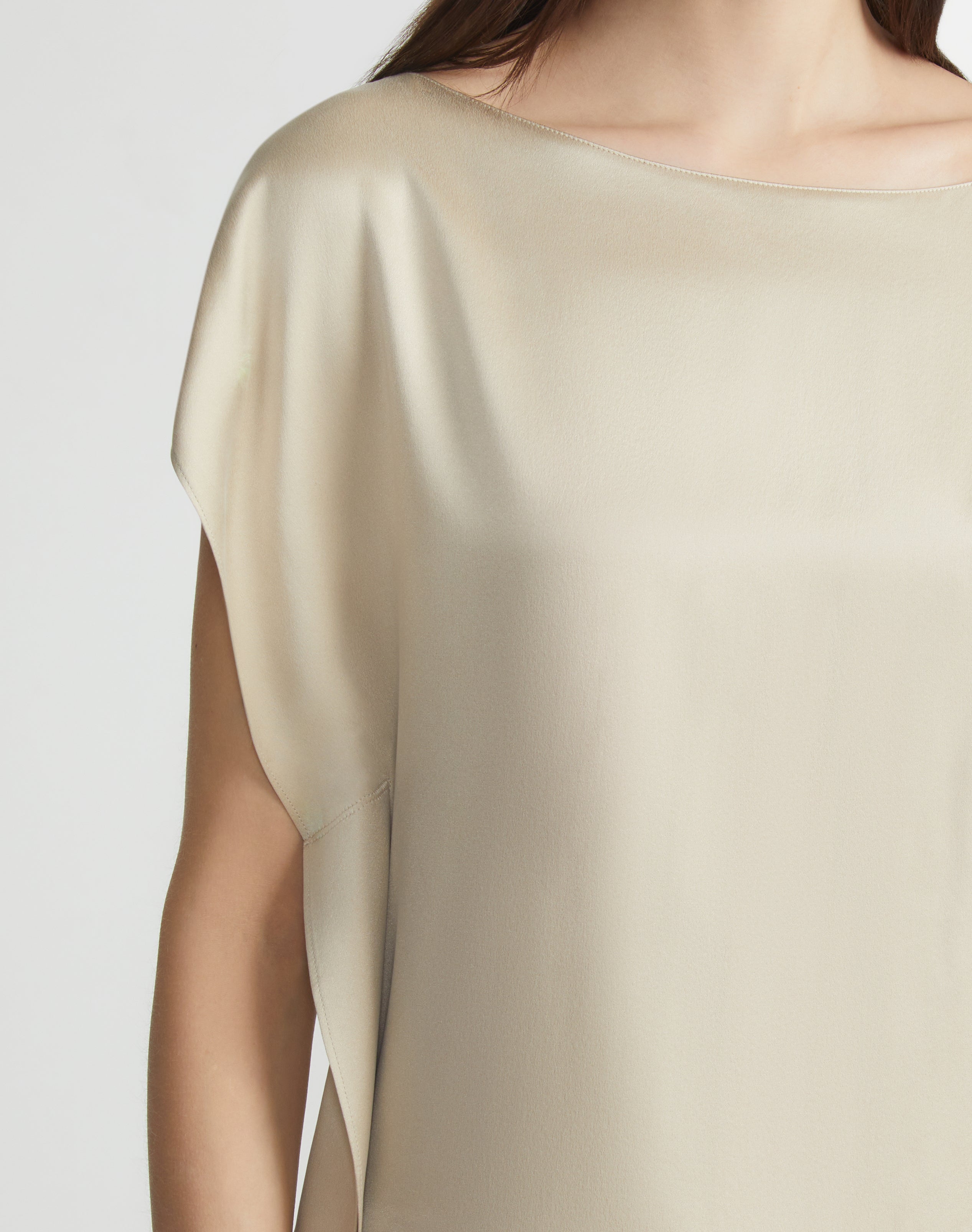 ARTISTRY SILK PINNED BLOUSE