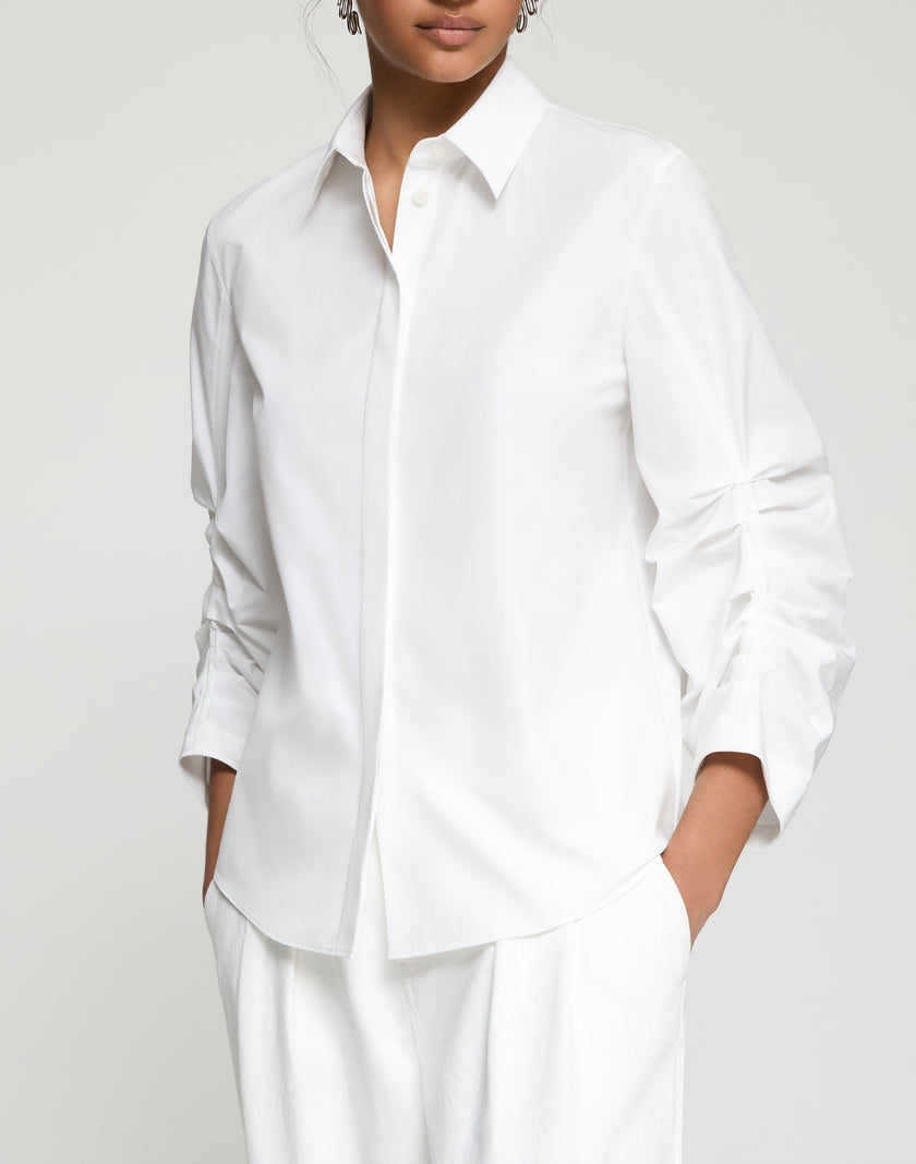 ORGANIC COTTON POPLIN RUCHED SLEEVE SHIRT