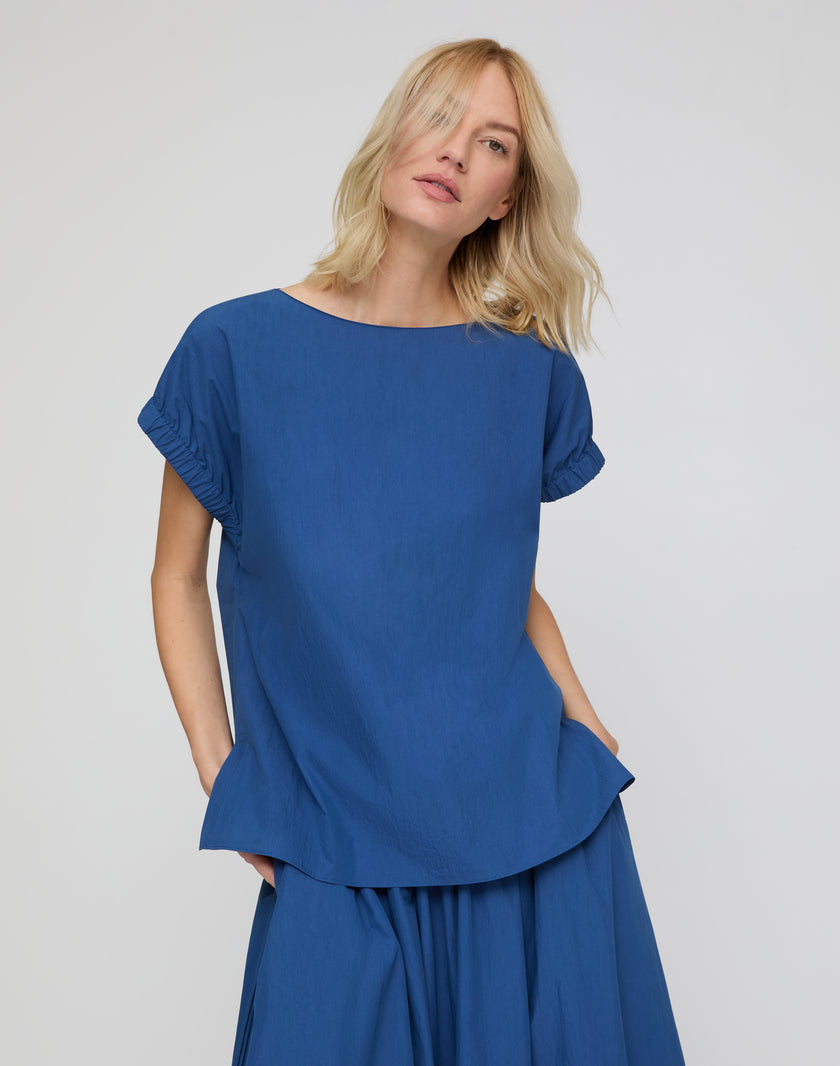 TRAVEL COTTON GATHERED CUFF SHIRT