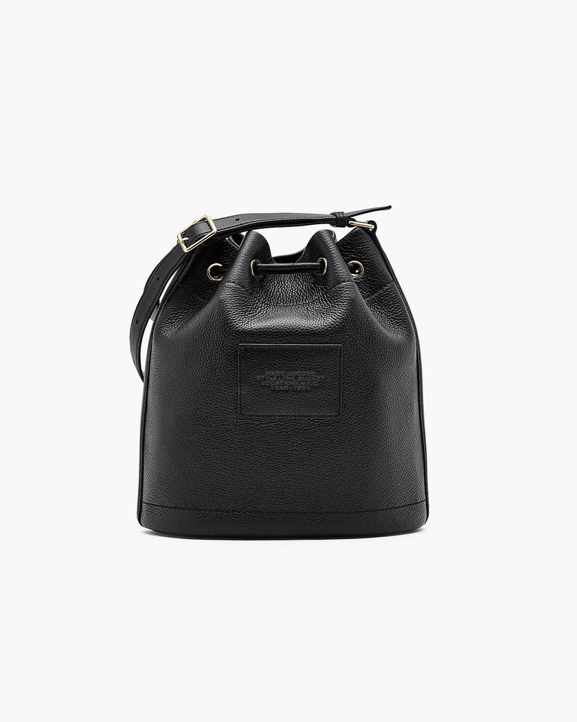 THE LEATHER LARGE BUCKET BAG