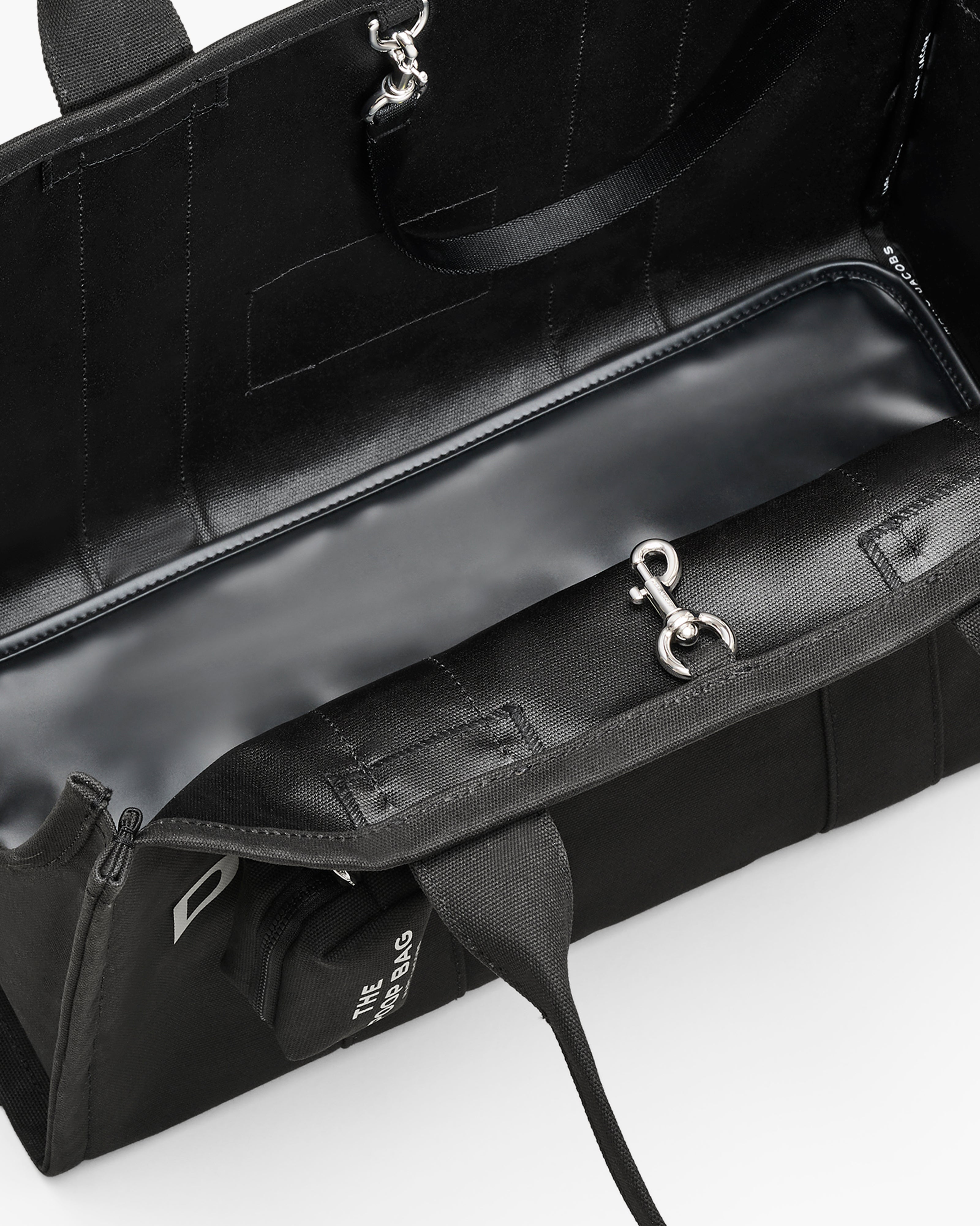 THE DOGGY BAG
