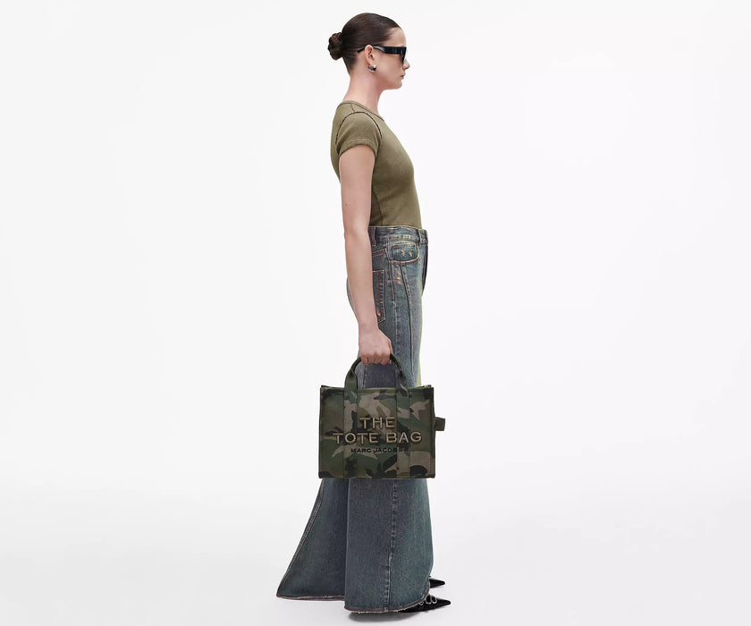 THE CAMO JACQUARD MEDIUM TOTE BAG