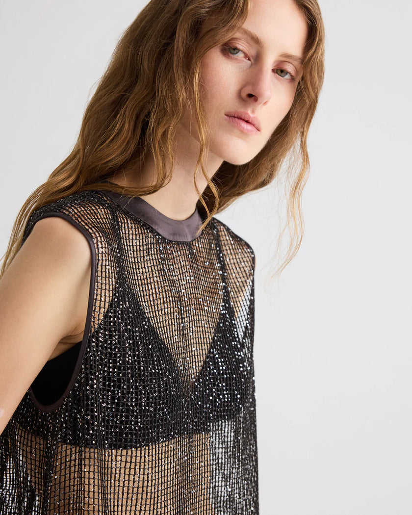SHORT MUSCLE TANK IN MINI SEQUIN NETTING